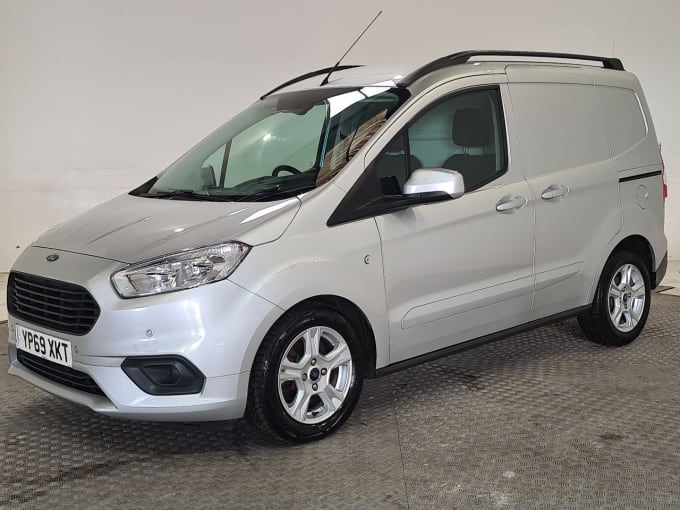 2024 Ford Transit Courier