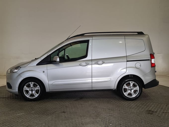 2024 Ford Transit Courier