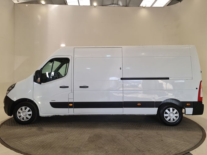 2024 Vauxhall Movano