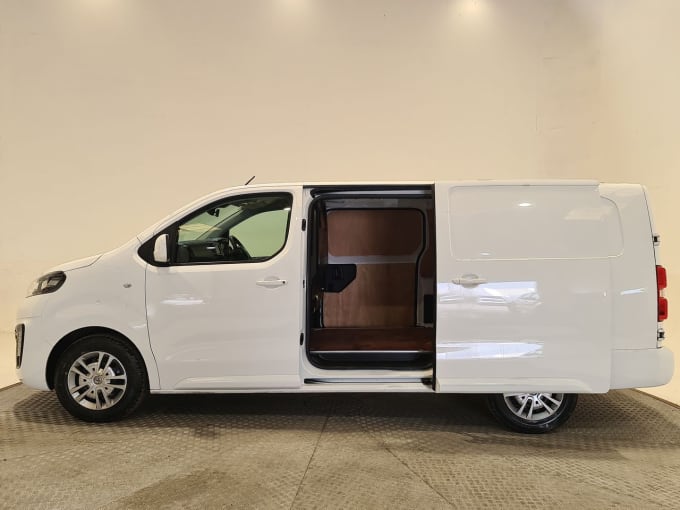 2025 Vauxhall Vivaro