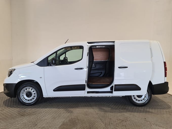 2024 Vauxhall Combo