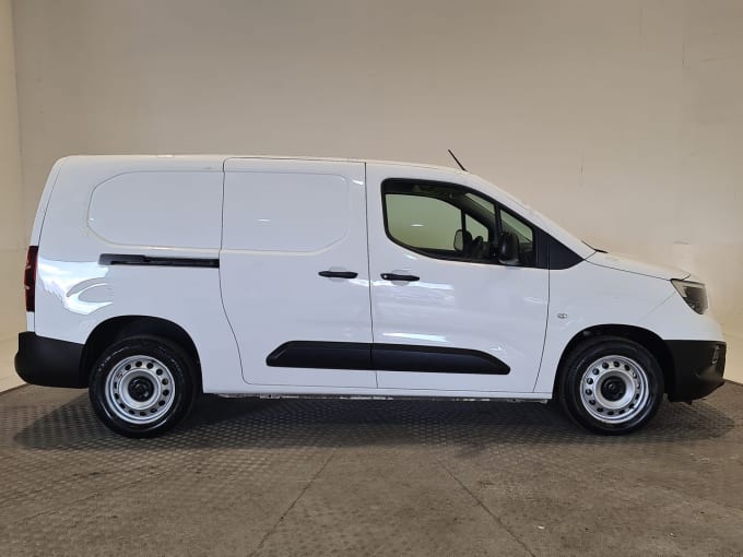 2024 Vauxhall Combo