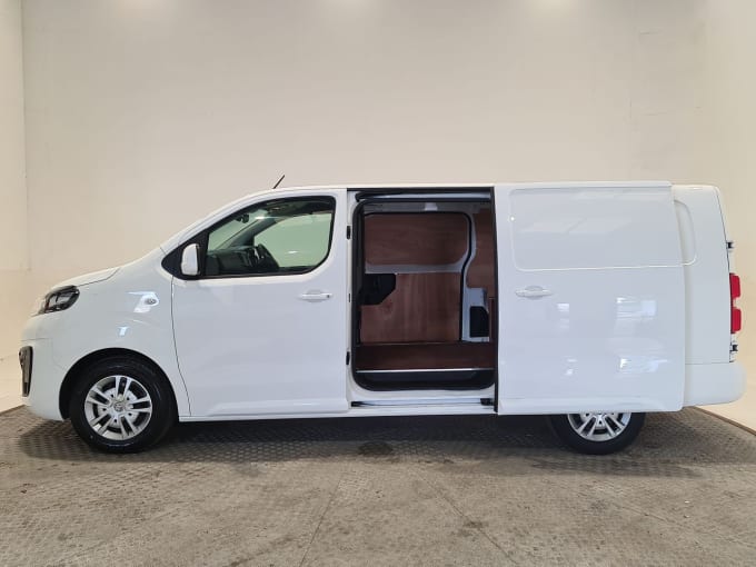 2025 Vauxhall Vivaro