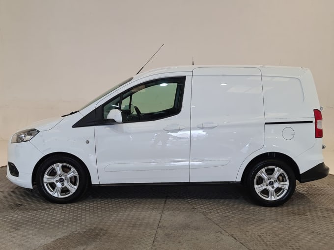 2024 Ford Transit Courier