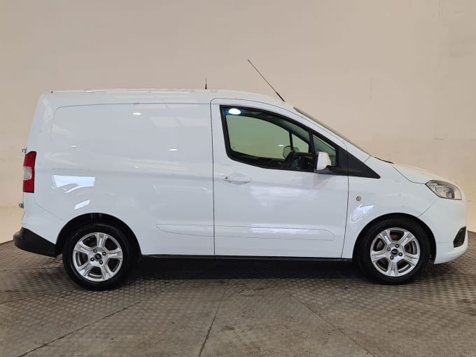 2024 Ford Transit Courier