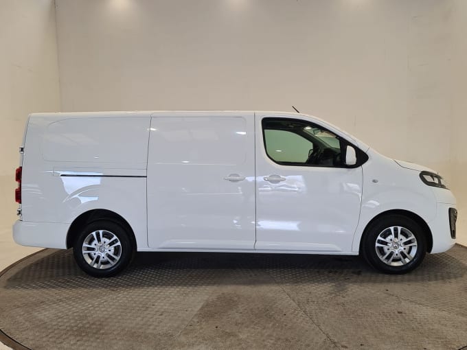 2025 Vauxhall Vivaro