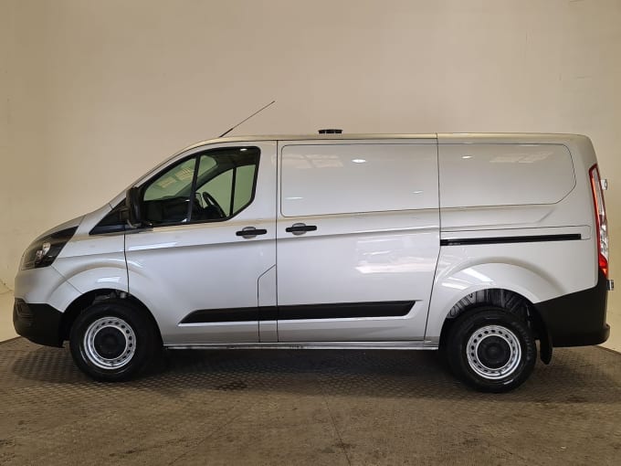 2024 Ford Transit Custom