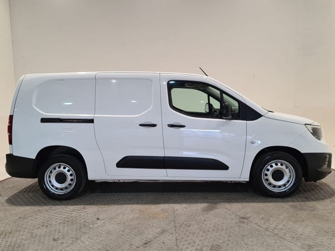 2024 Vauxhall Combo