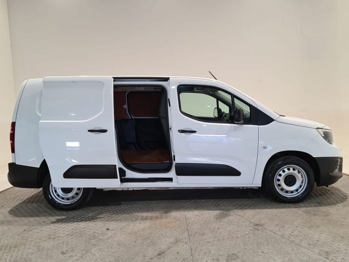 2024 Vauxhall Combo