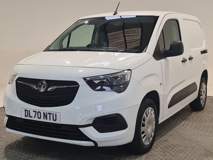 2025 Vauxhall Combo