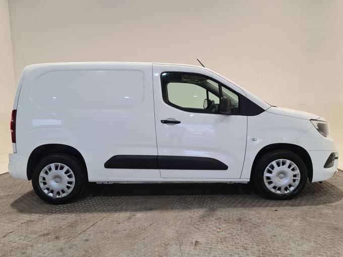 2025 Vauxhall Combo