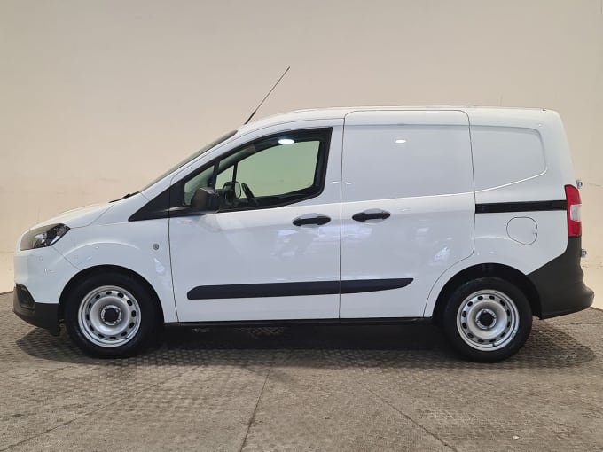 2024 Ford Transit Courier