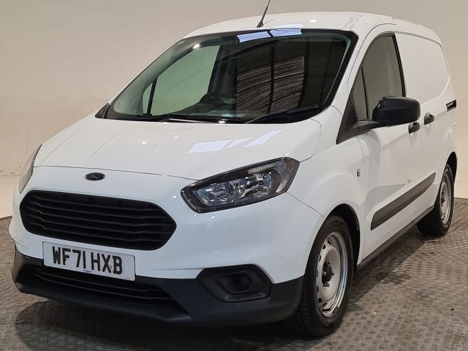 2025 Ford Transit Courier