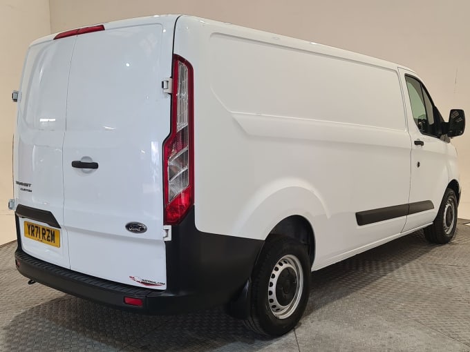 2025 Ford Transit Custom