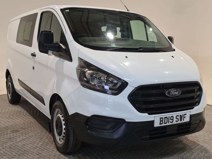 2025 Ford Transit Custom