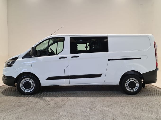 2025 Ford Transit Custom