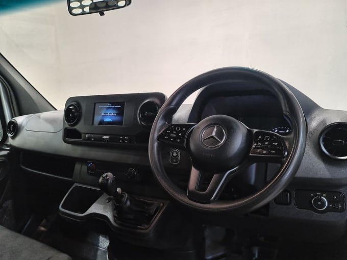 2025 Mercedes-benz Sprinter