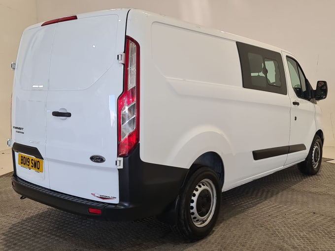 2025 Ford Transit Custom