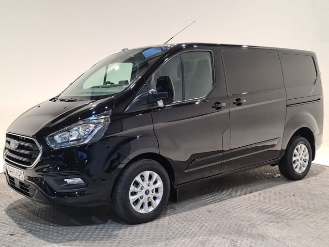 2025 Ford Transit Custom