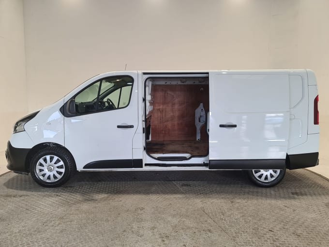 2025 Renault Trafic