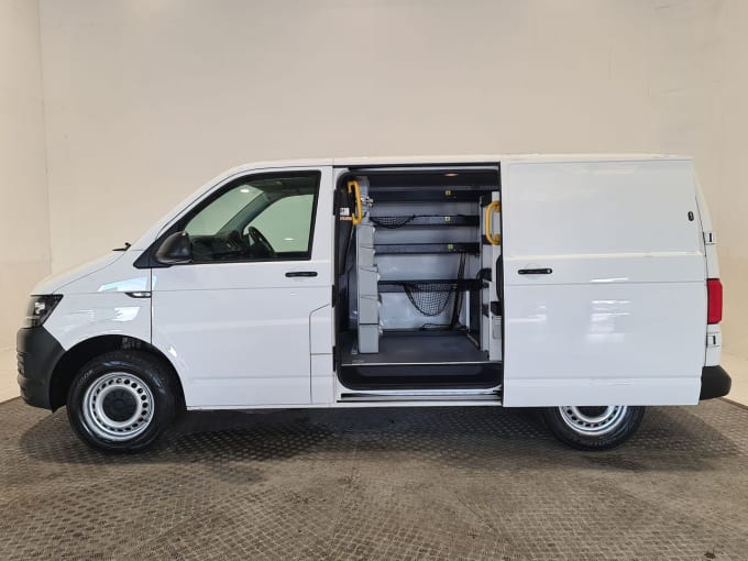 2025 Volkswagen Transporter