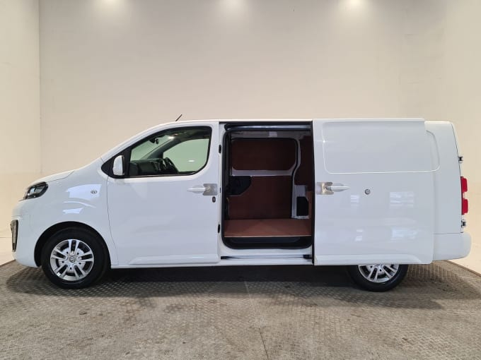 2025 Vauxhall Vivaro