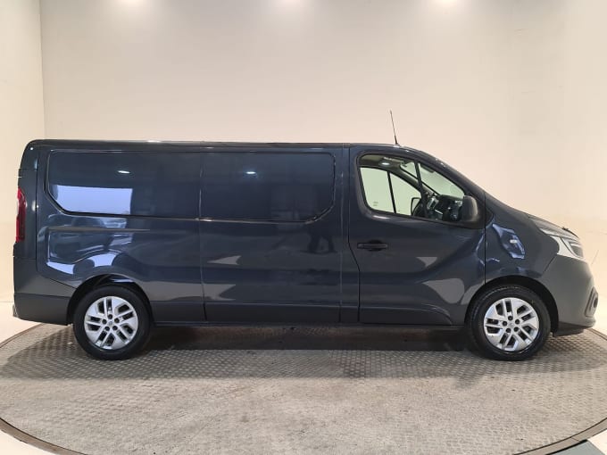 2025 Renault Trafic