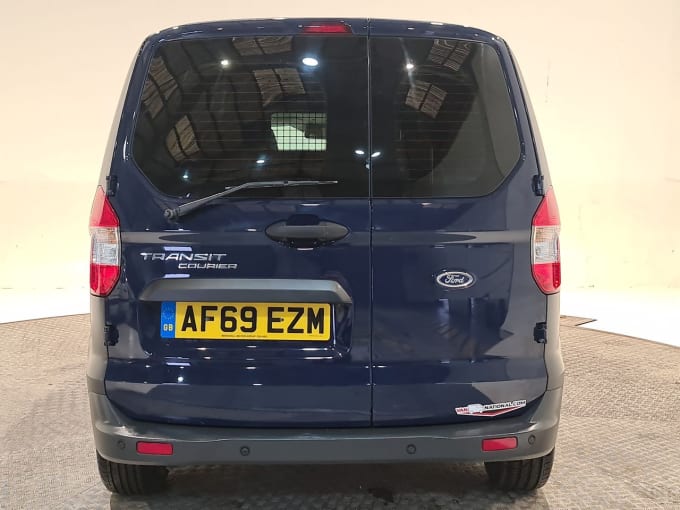 2025 Ford Transit Courier