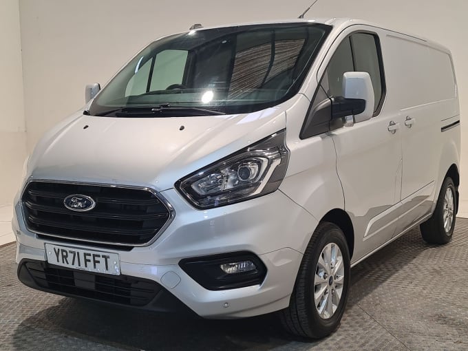 2025 Ford Transit Custom