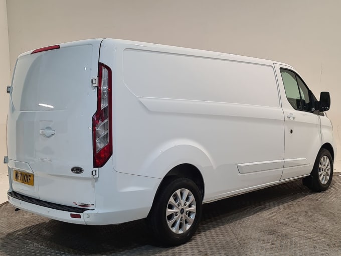 2025 Ford Transit Custom