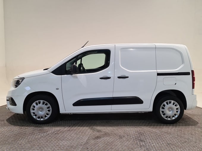 2025 Vauxhall Combo