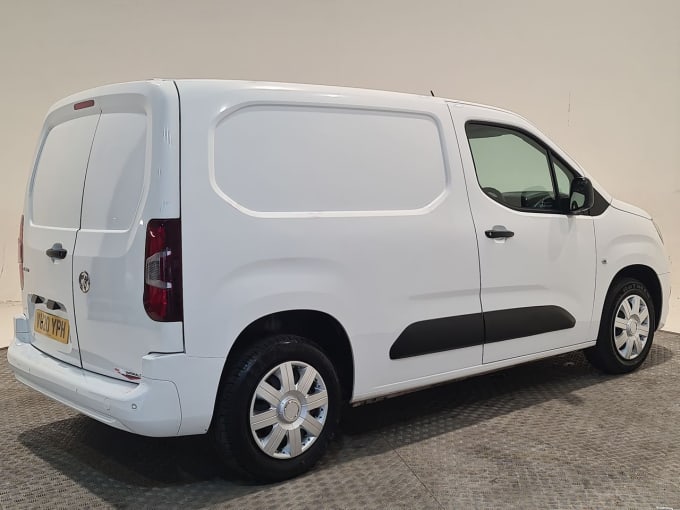 2025 Vauxhall Combo