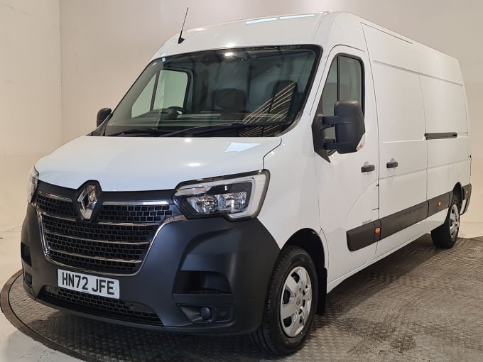 2025 Renault Master