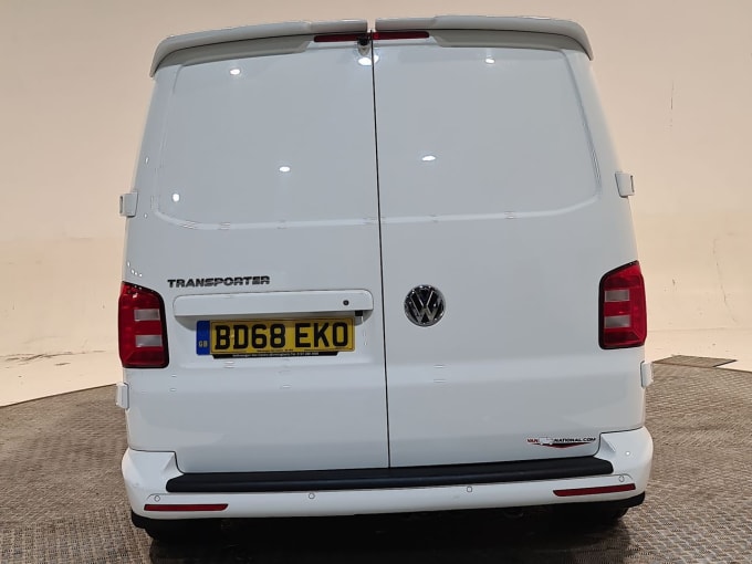 2025 Volkswagen Transporter