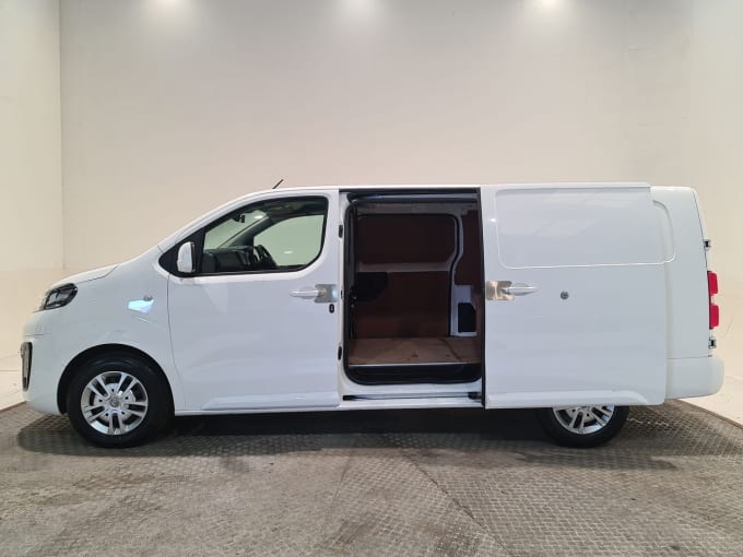 2025 Vauxhall Vivaro