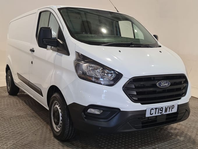 2025 Ford Transit Custom