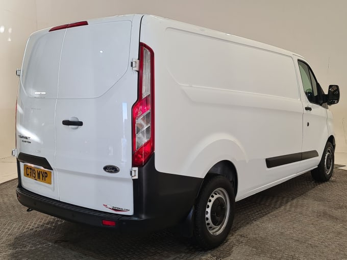 2025 Ford Transit Custom