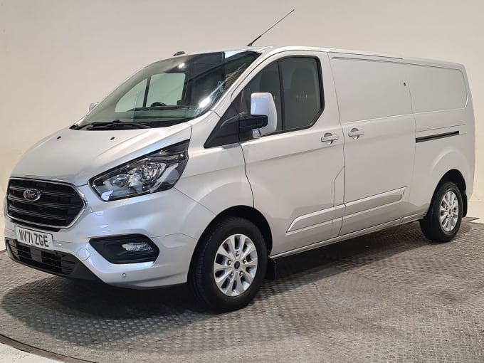 2025 Ford Transit Custom