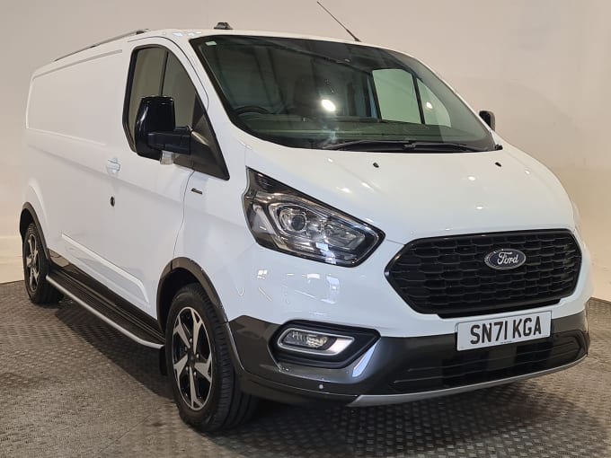 2025 Ford Transit Custom