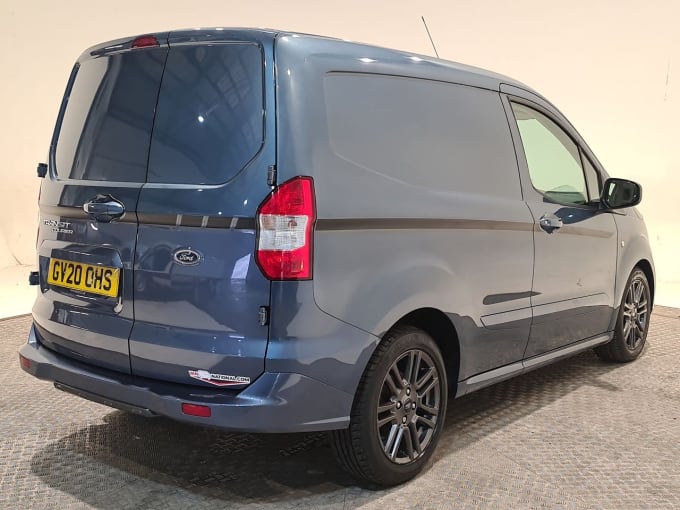 2025 Ford Transit Courier