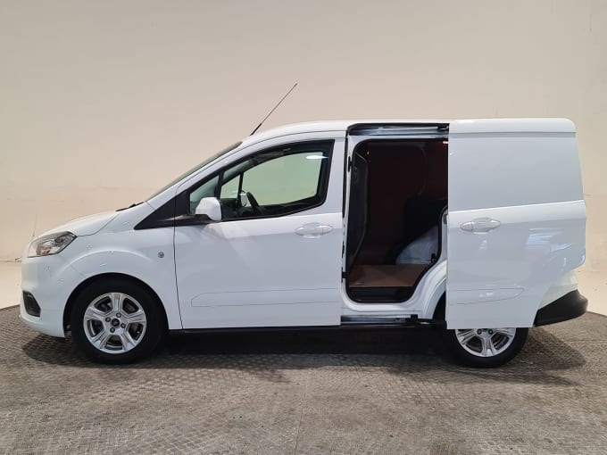 2025 Ford Transit Courier