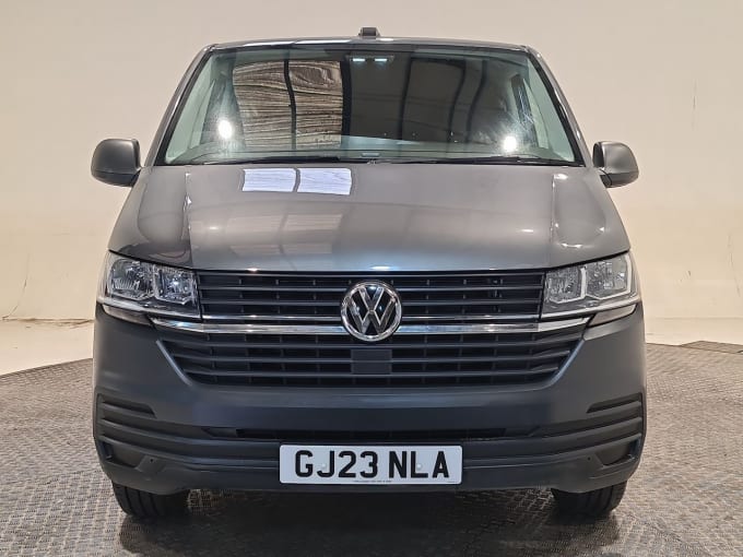 2025 Volkswagen Transporter