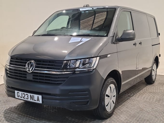 2025 Volkswagen Transporter