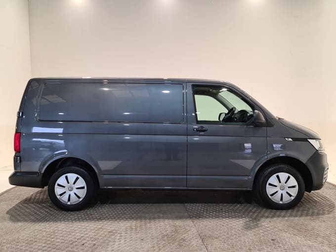 2025 Volkswagen Transporter