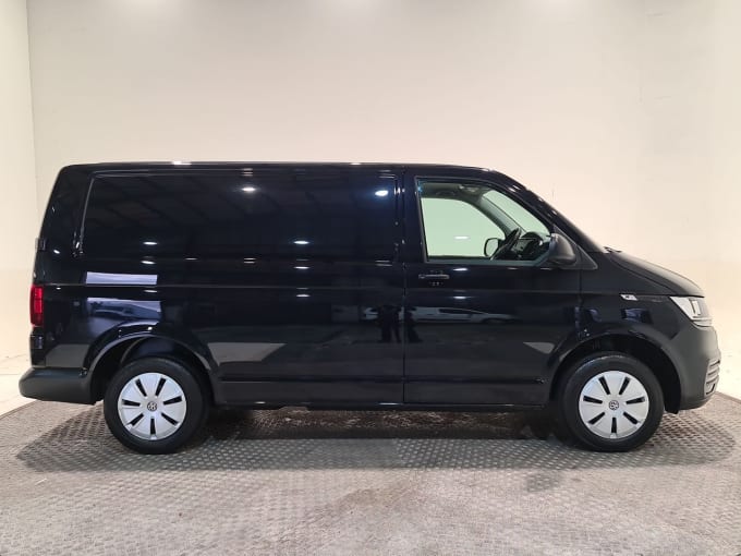 2025 Volkswagen Transporter