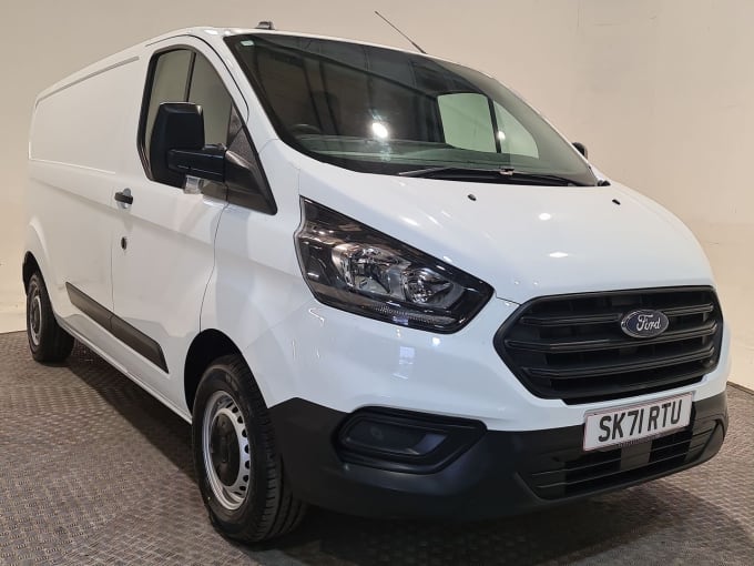 2025 Ford Transit Custom