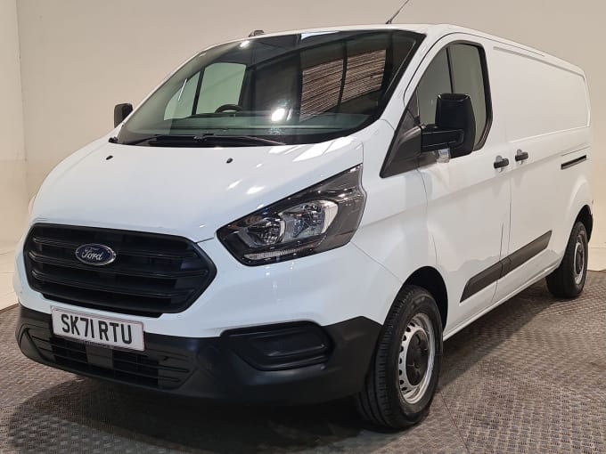 2025 Ford Transit Custom