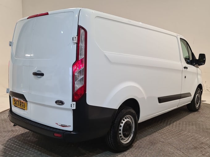 2025 Ford Transit Custom