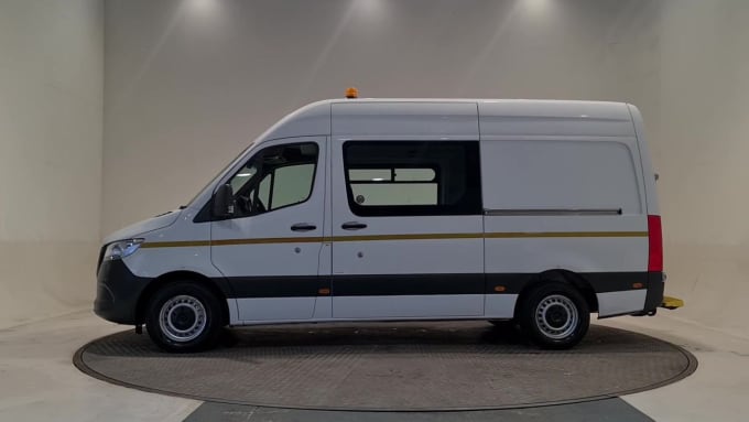 2025 Mercedes-benz Sprinter