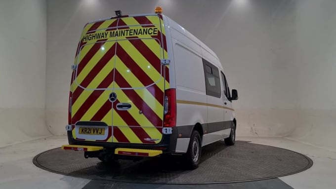 2025 Mercedes-benz Sprinter